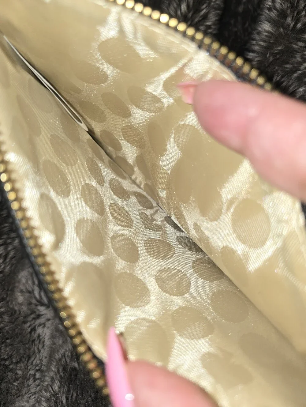 Kate Spade Black Wristlet Like New